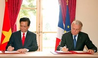 Aufbau strategischer Partnerschaft zwischen Vietnam und Frankreich 